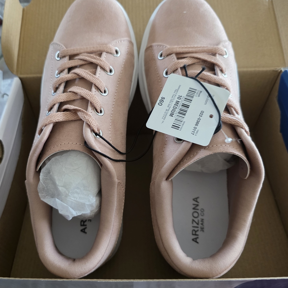 Arizona Jean Company Women's Blush Sneakers
